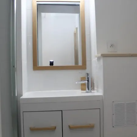 Apartment Studio 100m Hyper-centre Nantes